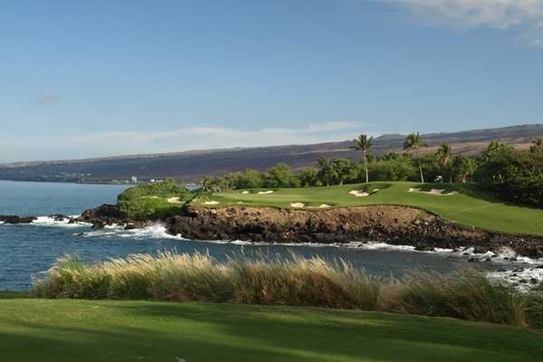 Mauna Kea Golf Course - hole 3