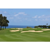 Makai Golf Club at Princeville returns to the Pacific Ocean at the 12th green. 